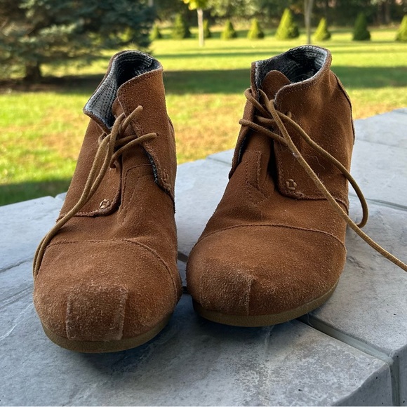 TOMS Wedge shoe women’s size W9 - Picture 2 of 6